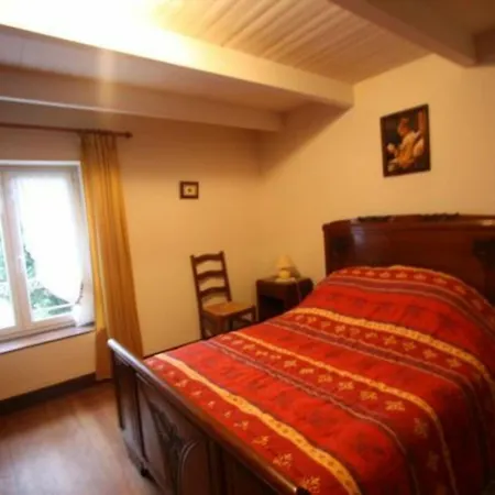Chaleureux A Beaufremont, Grand Terrain, Jeux Pour Enfants, Proche Vittel Et Contrexeville. - Fr-1-589-21 * Beaufremont