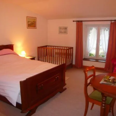 Chaleureux A Beaufremont, Grand Terrain, Jeux Pour Enfants, Proche Vittel Et Contrexeville. - Fr-1-589-21