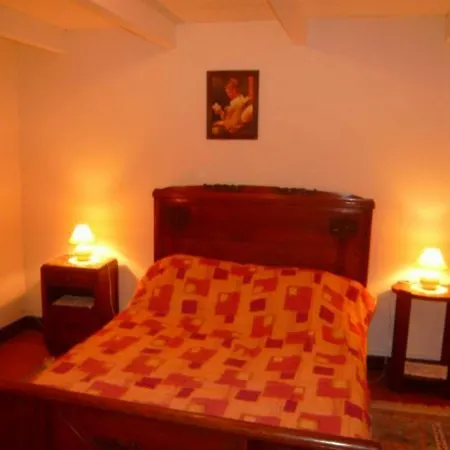 Chaleureux A Beaufremont, Grand Terrain, Jeux Pour Enfants, Proche Vittel Et Contrexeville. - Fr-1-589-21 Beaufremont